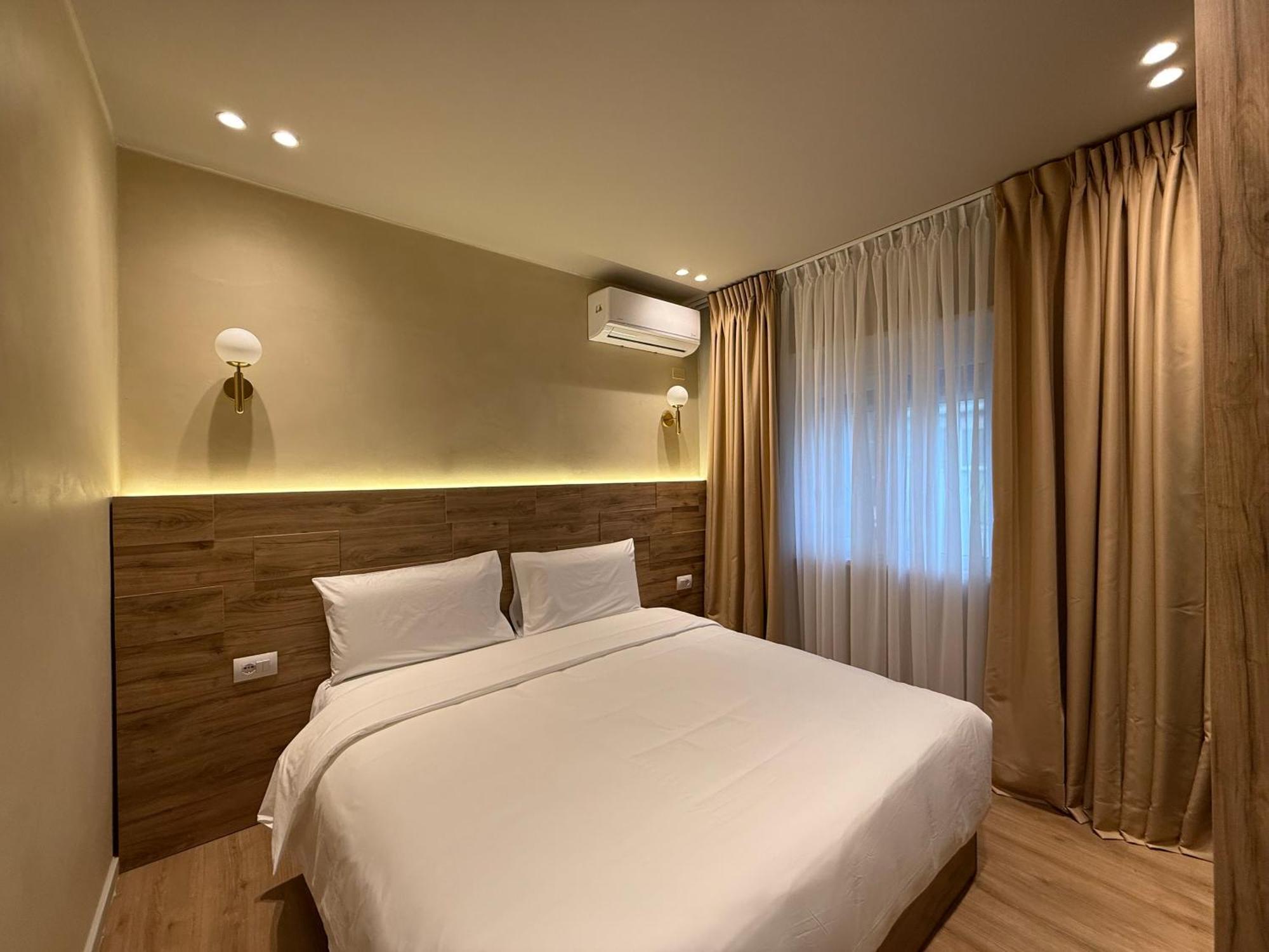 Vater Apartments Tirana Esterno foto